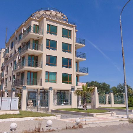 Liberty Residence Primorsko Bagian luar foto