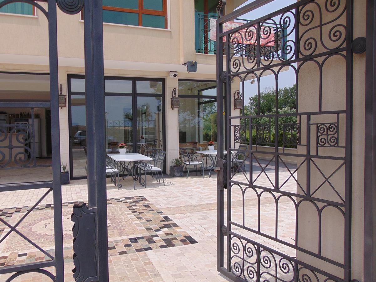 Liberty Residence Primorsko Bagian luar foto